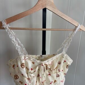 Thirty Thirty Women’s M Corset Tank Top Pretzel Cherry Novelty Lace Ribbon NWT